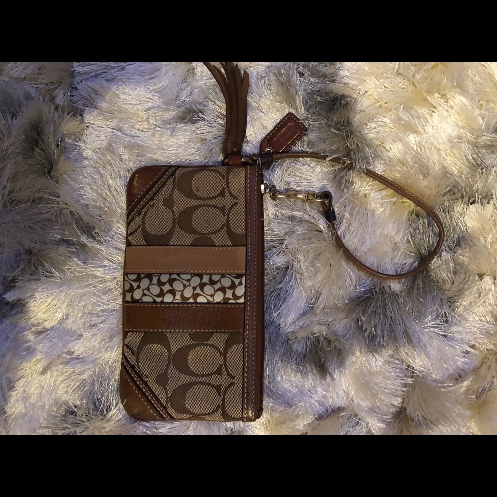 Coach wristlet